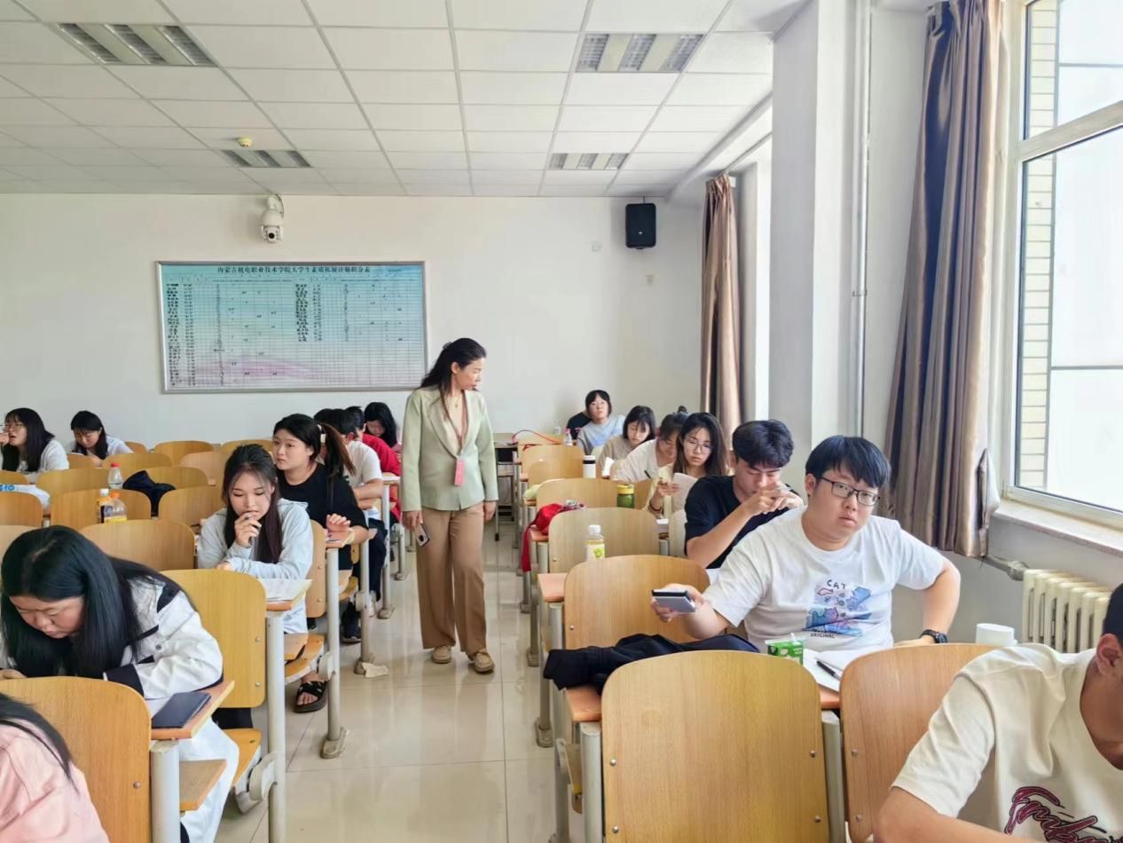 775ebfeb4cbc71048efc828a64a1814