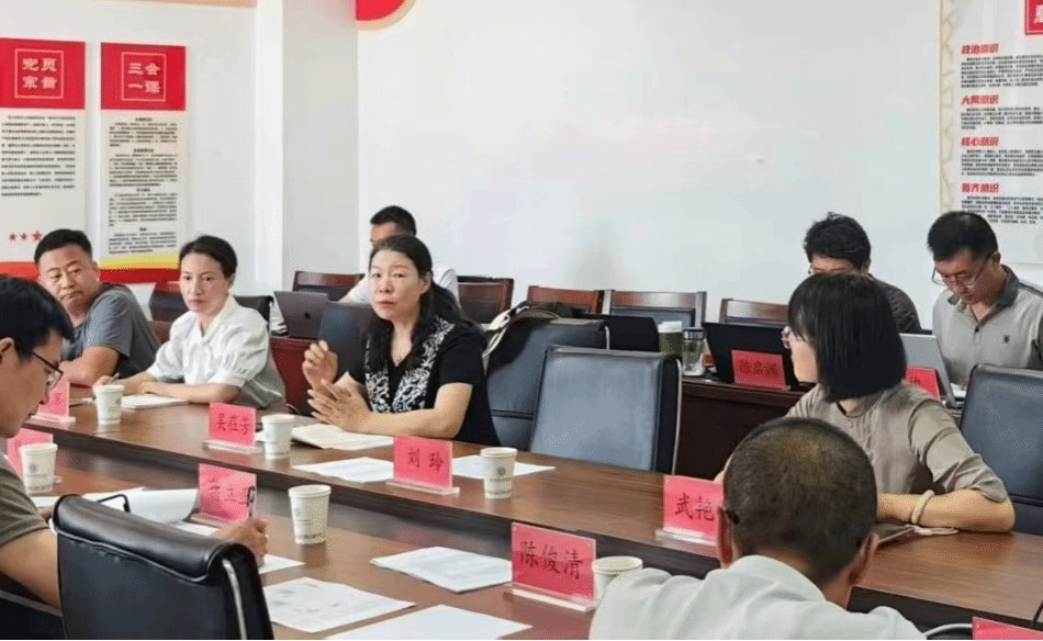 机电工程系召开2025级专业人才培养方案论证会