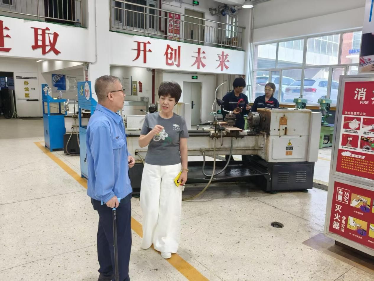 94bbc84b37d6e785dea37a2bdd673de