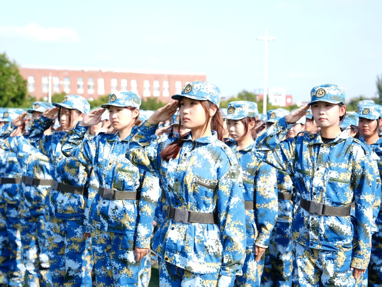 微信图片_20250913115011_264_1.jpg